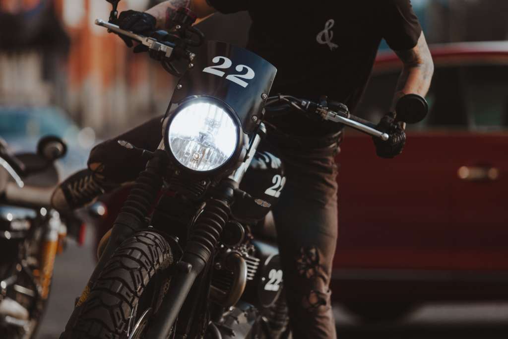 a bike slipping shows the disadvantages from advantages and disadvantages of C++